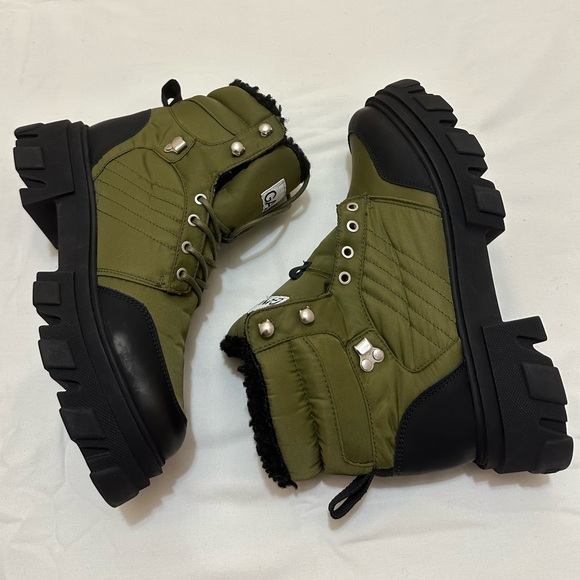 NEW Ganni Olive and Black Lace-Up Boots Size ( US10 )  (EU41 ) - Picture 2 of 10